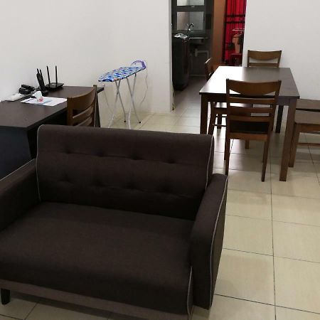 Address No 915, Lorong Uni Central 13, Taman Uni Central, Kuching Samarahan Expressway Exterior foto