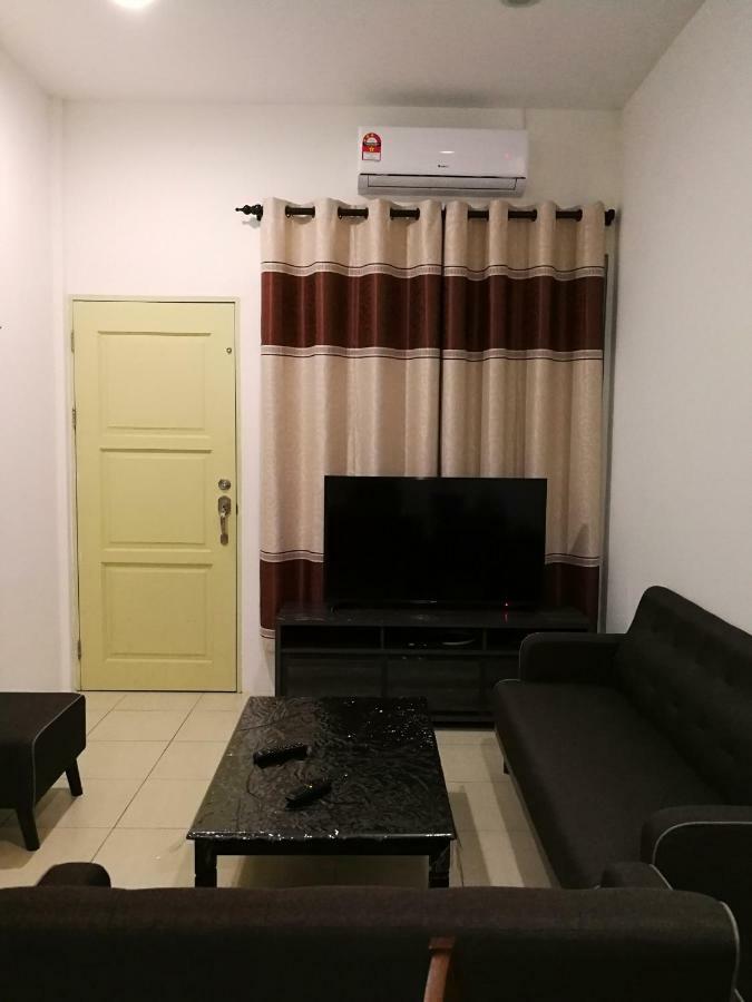 Address No 915, Lorong Uni Central 13, Taman Uni Central, Kuching Samarahan Expressway Exterior foto